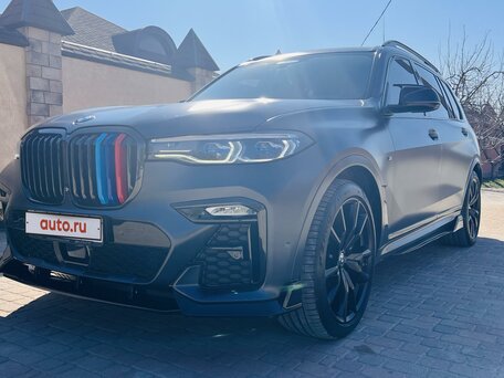 2020 BMW X7 M50d I (G07), серый, 9500000 рублей, вид 3