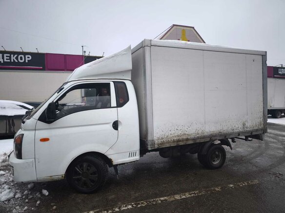 2012 Hyundai Porter II, белый, 920000 рублей - вид 1