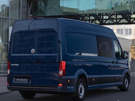 2018 Volkswagen Crafter, синий, 3000000 рублей, вид 3