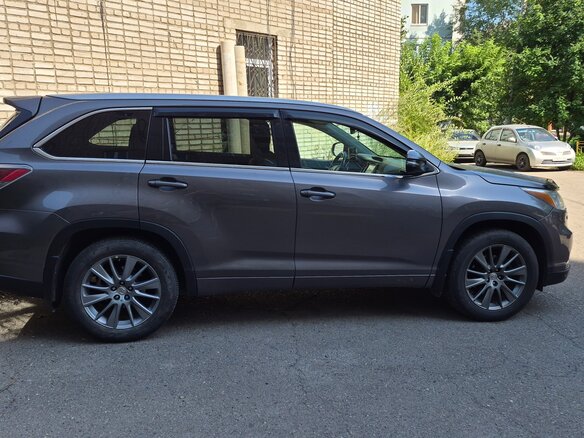 2014 Toyota Highlander III (XU50), серый, 2700000 рублей - вид 8