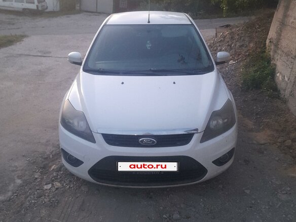 2008 Ford Focus II Рестайлинг, белый, 500000 рублей