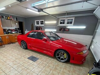 1989 Nissan Skyline GT-R VIII (R32), красный, 4300000 рублей, вид 4