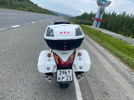 2007 Honda ST 1300, белый, 550000 рублей, вид 4