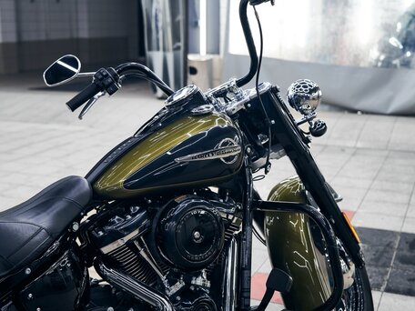 2017 Harley-Davidson Heritage, чёрный, 1850000 рублей, вид 5