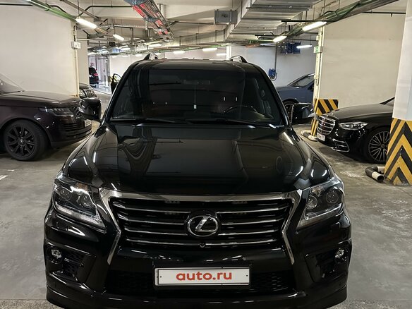 2015 Lexus LX 570 III Рестайлинг, чёрный, 4600000 рублей - вид 2