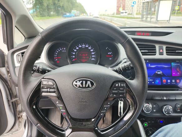 2013 Kia Ceed II, серебристый, 750000 рублей - вид 11