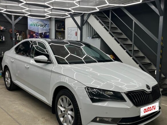 2015 Skoda Superb ACT III, белый, 1750000 рублей