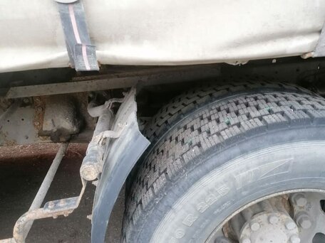 2007 Hyundai HD450/500/700, бежевый, 750000 рублей, вид 3