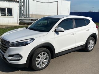 2015 Hyundai Tucson III, белый, 2200000 рублей, вид 5