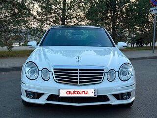 2004 Mercedes-Benz E-Класс AMG 55 AMG III (W211, S211), белый, 1400000 рублей, вид 2