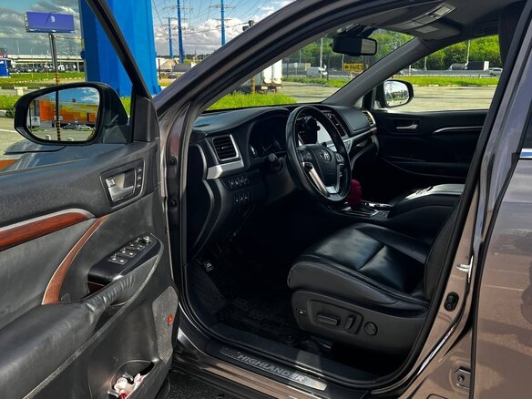2014 Toyota Highlander III (XU50), серый, 3450000 рублей - вид 7