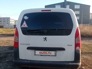 2010 Peugeot Partner II, белый, 500000 рублей, вид 5
