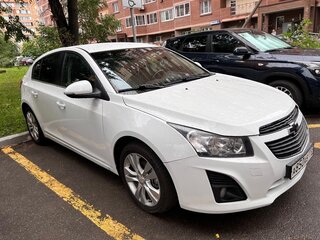 2014 Chevrolet Cruze I Рестайлинг, белый, 880000 рублей, вид 1