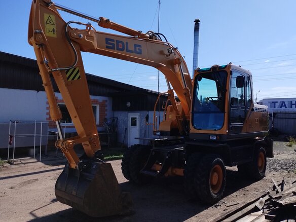 2022 SDLG E7150F, жёлтый, 10000000 рублей - вид 7