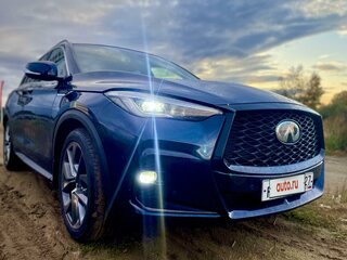 2018 Infiniti QX50 II, синий, 4300000 рублей, вид 1