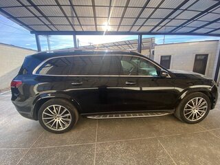2020 Mercedes-Benz GLS 400 d II (X167), чёрный, 9300000 рублей, вид 4