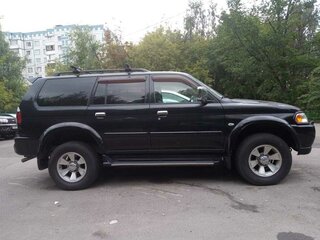 2005 Mitsubishi Pajero Sport I Рестайлинг, чёрный, 840000 рублей, вид 2