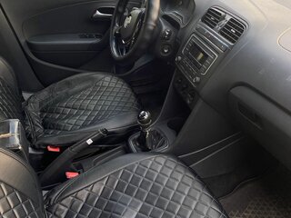2016 Volkswagen Polo V Рестайлинг, белый, 650000 рублей, вид 5