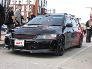 2002 Mitsubishi Lancer Cedia IX, чёрный, 850000 рублей, вид 3