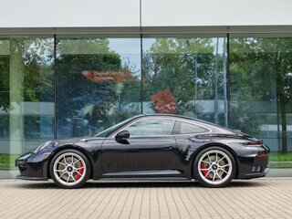 2026 Porsche 911 GT3 Touring 992 Рестайлинг, чёрный, 36580000 рублей, вид 4