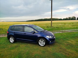 2019 Volkswagen Touran II, синий, 1850000 рублей, вид 1