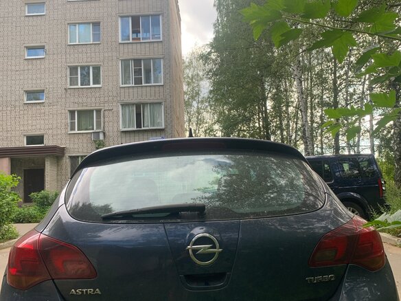 2010 Opel Astra J, синий, 680000 рублей - вид 2