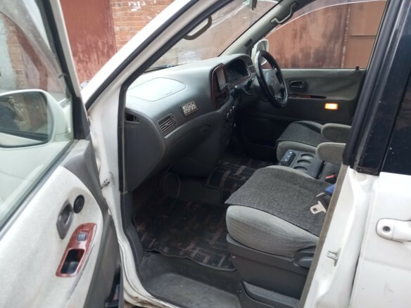 2000 Toyota TownAce, белый, 650000 рублей - вид 6