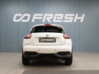 2018 Nissan Juke I Рестайлинг, белый, 1510000 рублей, вид 4