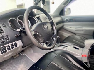 2010 Toyota Tacoma II, серый, 2999000 рублей, вид 3