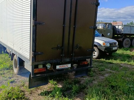 1998 Hyundai e-Mighty, белый, 450000 рублей, вид 4