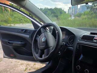 2011 Skoda Octavia II (A5) Рестайлинг, серебристый, 650000 рублей, вид 5