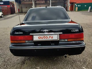 1992 Toyota Crown VIII (S130), чёрный, 550000 рублей, вид 2
