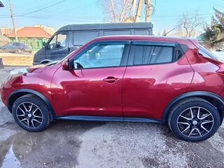 2013 Nissan Juke I, красный, 1050000 рублей, вид 4
