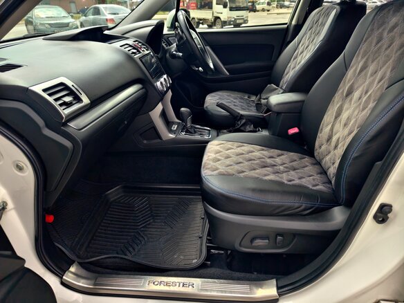 2012 Subaru Forester IV, белый, 1650000 рублей - вид 5