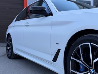 2020 BMW 5 серии 530d xDrive VII (G30/G31/G38) Рестайлинг, белый, 6500000 рублей, вид 3