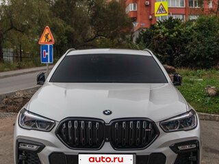2021 BMW X6 40i III (G06), белый, 8000000 рублей, вид 1