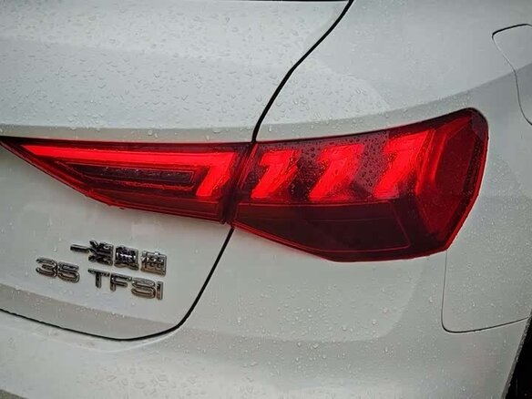 2023 Audi A3 Sportback 35 TFSI IV (8Y), белый, 1958000 рублей - вид 19