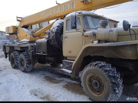 2002 Галичанин КС-55713, жёлтый, 2500000 рублей, вид 1