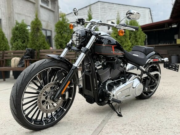 2022 Harley-Davidson Breakout, чёрный, 2200000 рублей - вид 16