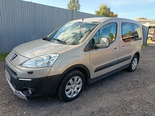 2010 Peugeot Partner II, бежевый, 560000 рублей, вид 1