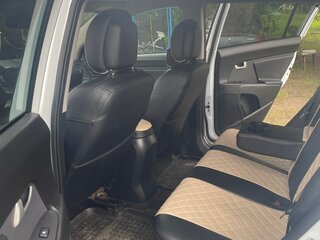 2013 Kia Sportage III, белый, 1300000 рублей, вид 2