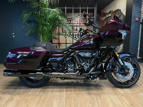 2025 Harley-Davidson CVO Road Glide, фиолетовый, 6500000 рублей, вид 1