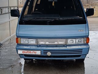 1989 Nissan Largo II (GC22), серый, 500000 рублей, вид 2