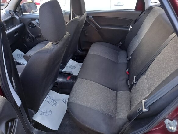 2013 Lada (ВАЗ) Granta I, серебристый, 265000 рублей - вид 17