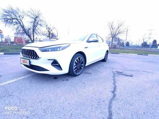 2023 JAC J7 I, белый, 1750000 рублей, вид 5