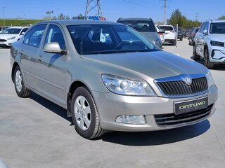2010 Skoda Octavia II (A5) Рестайлинг, серый, 1200000 рублей, вид 3