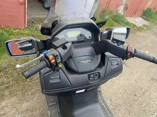 2007 Suzuki Burgman (SkyWave) 650, серебристый, 550000 рублей, вид 2