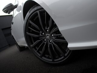 2023 Honda Inspire VII, белый, 3000000 рублей, вид 5