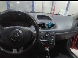 2008 Renault Clio III, красный, 330000 рублей, вид 2