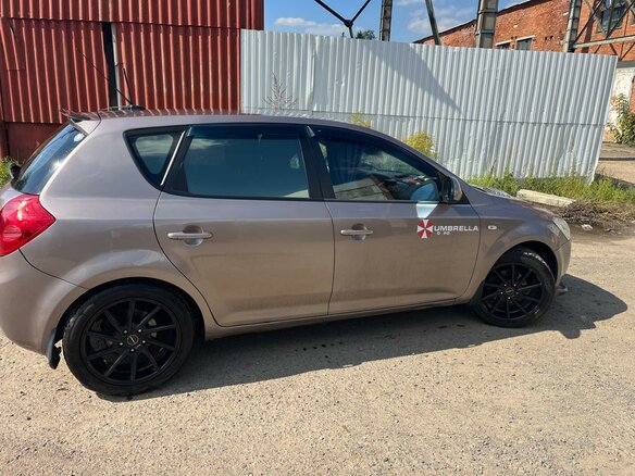 2009 Kia Ceed I, бежевый, 510000 рублей - вид 5